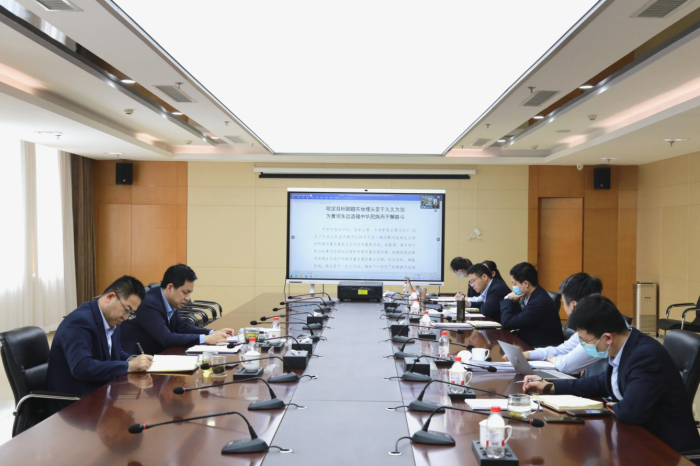 深刻領會總書記講話精神建設“四板”市場努力“走在前”齊魯股交黨委書記、董事長王勝進主持召開黨委中心組學習會并講話